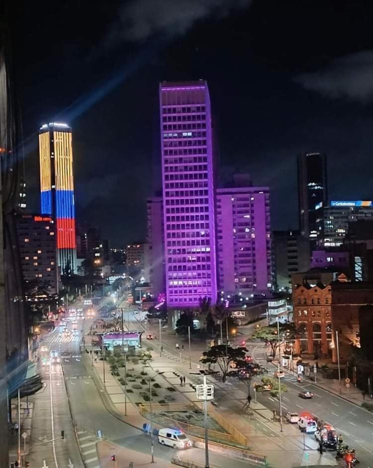 Wohnung Queens Deluxe Bogota Luaran gambar